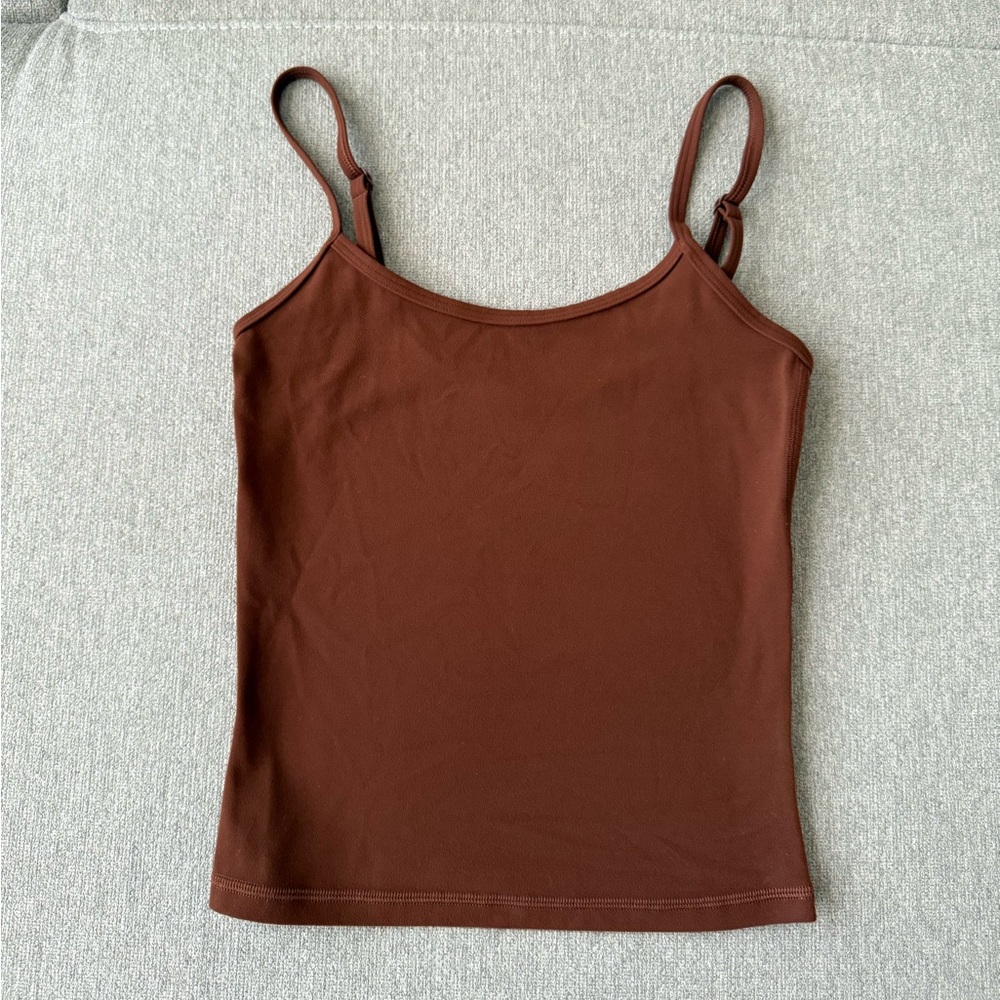 Aritzia Golden Butter Essential Camisole Scoopneck